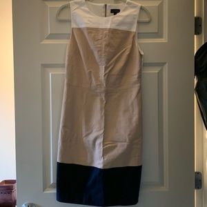 Color-blocked Sheath Dress